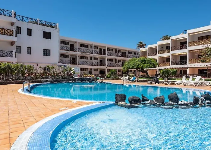 Neptuno Oceanfront *